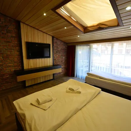 Hotel Inanlar Deluxe & 3*